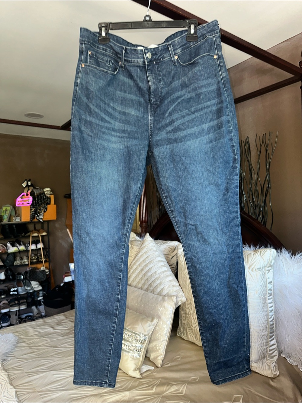 Signature by Levi Strauss Women's Dark Blue Skinny Jeans